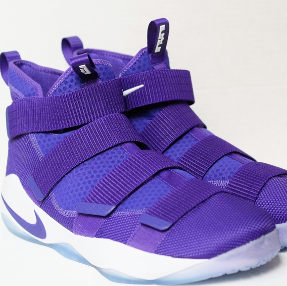 lebron james soldier 17